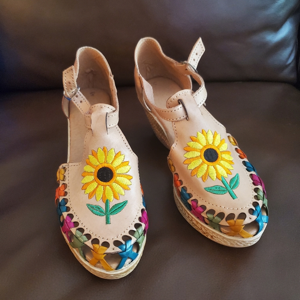 Mexican Leather platform for women